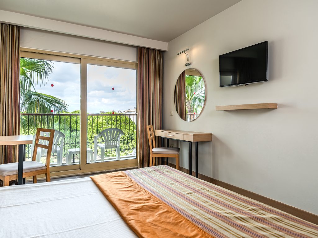 KadirNasreddin-GCW- (93)