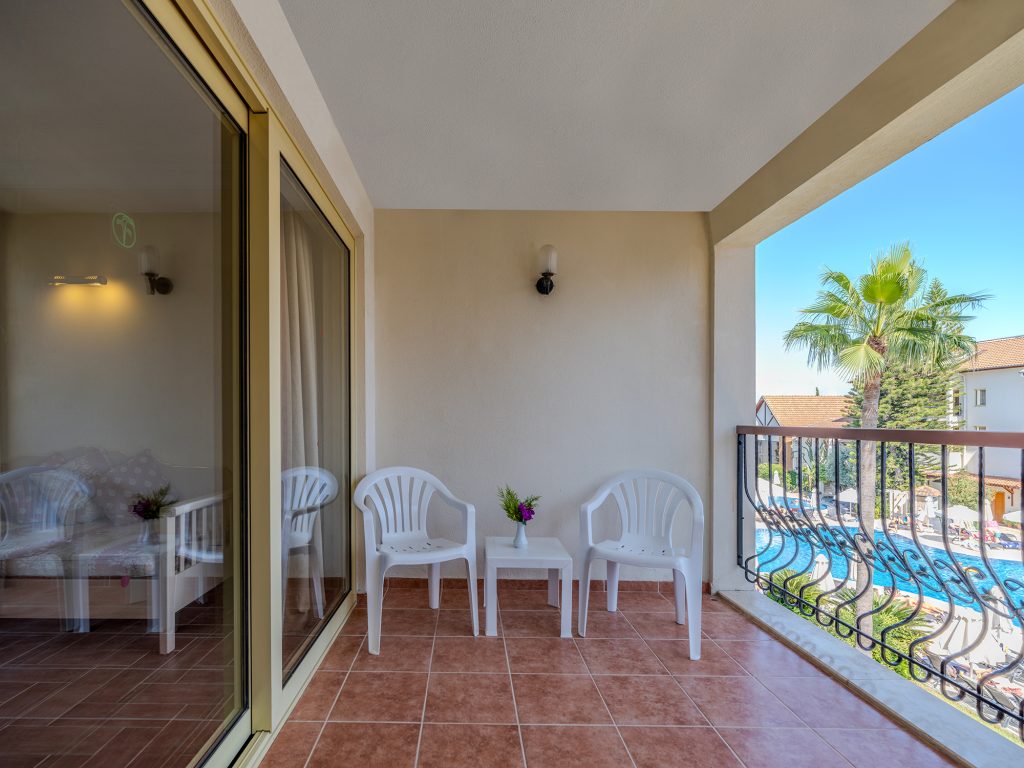 KadirNasreddin-GCW- (120)